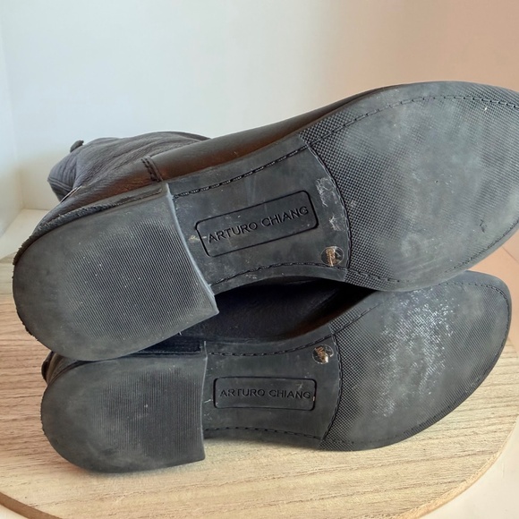 Arturo Chiang Women’s Black Leather Riding Boots Size 8M Zip Tall Silver Button - Picture 7 of 9